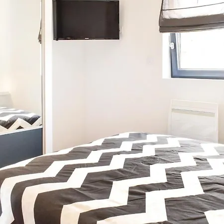 Gorgeous In With Wifi * Créances